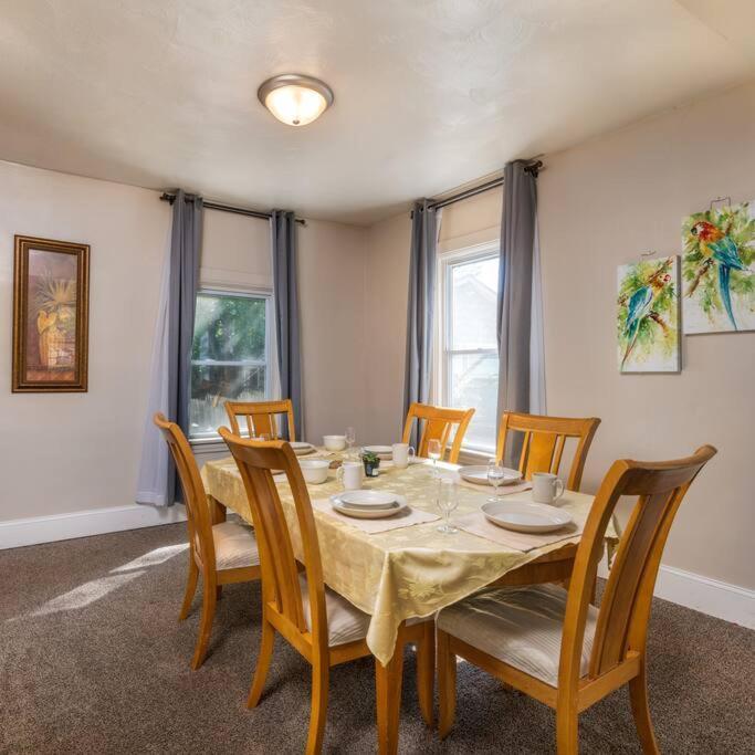 Entire House 3 Bedroom Twin Cities, Specious, Entire House, Ac Saint Paul Exterior photo
